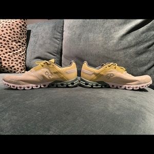 ON Yellow running shoes